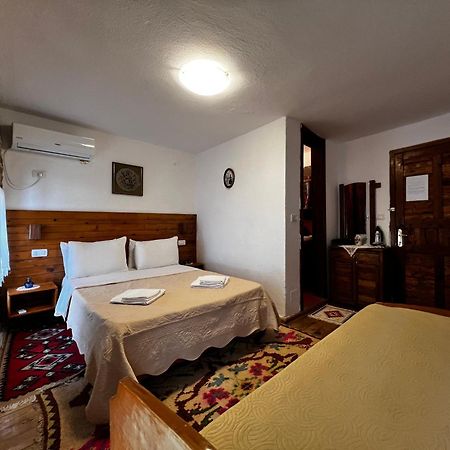 Guest House Salaria Gjirokastër Extérieur photo