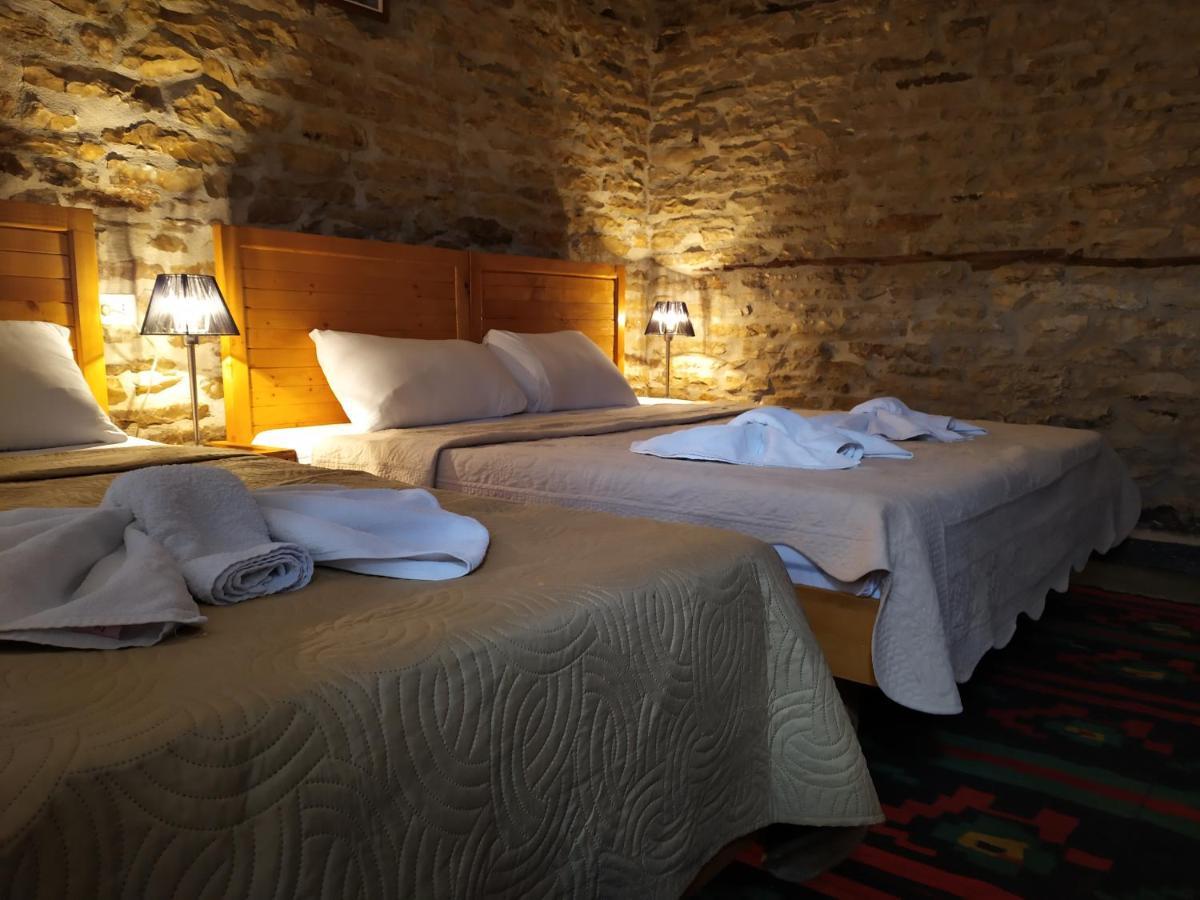 Guest House Salaria Gjirokastër Extérieur photo