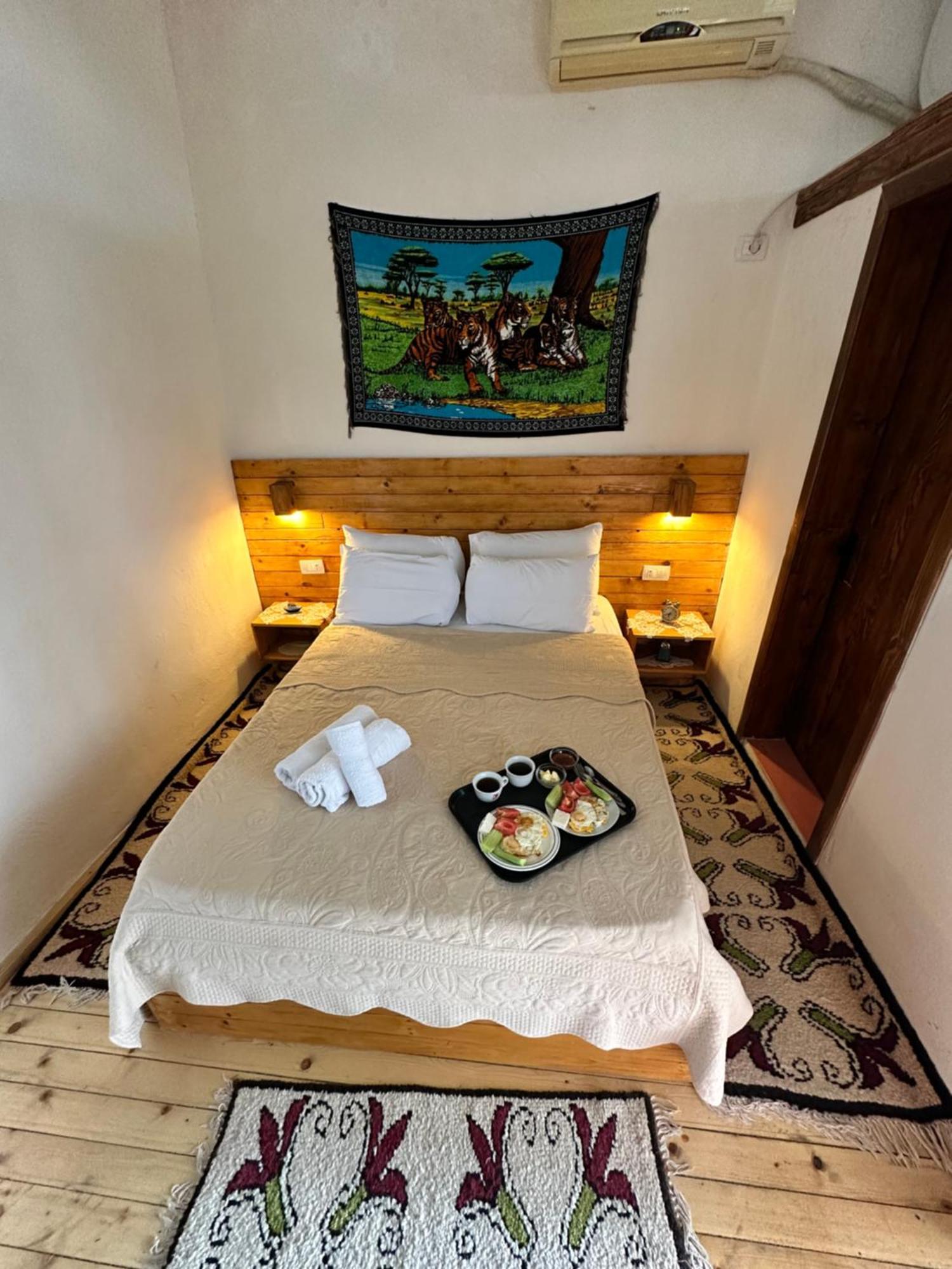 Guest House Salaria Gjirokastër Chambre photo