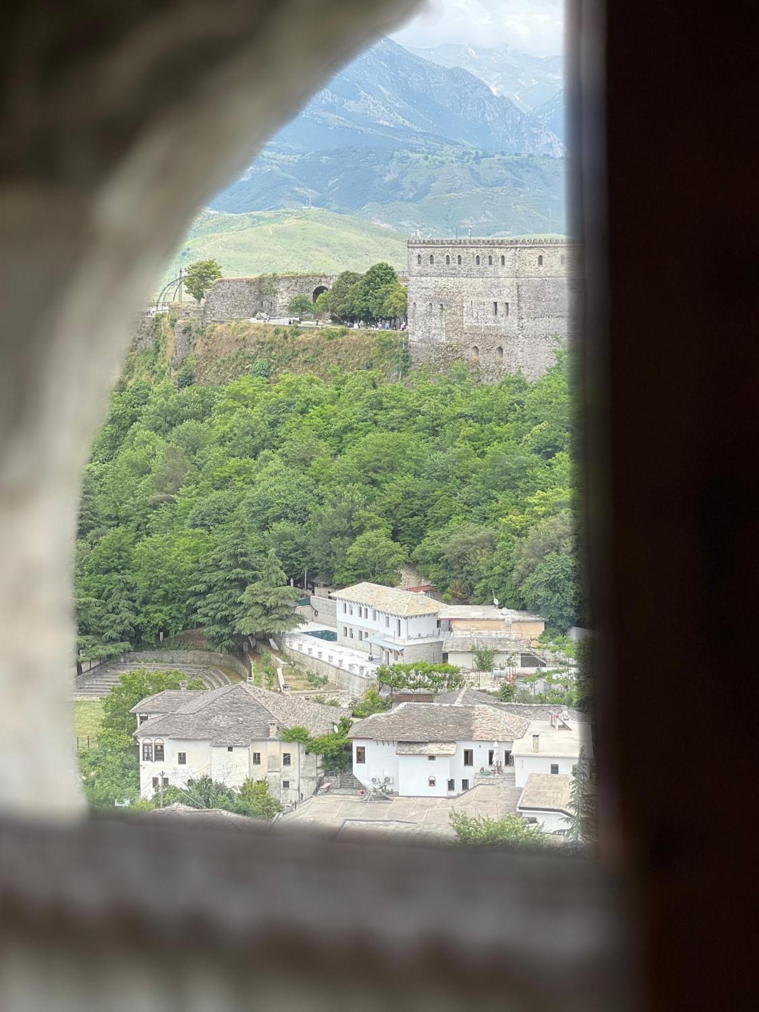 Guest House Salaria Gjirokastër Extérieur photo