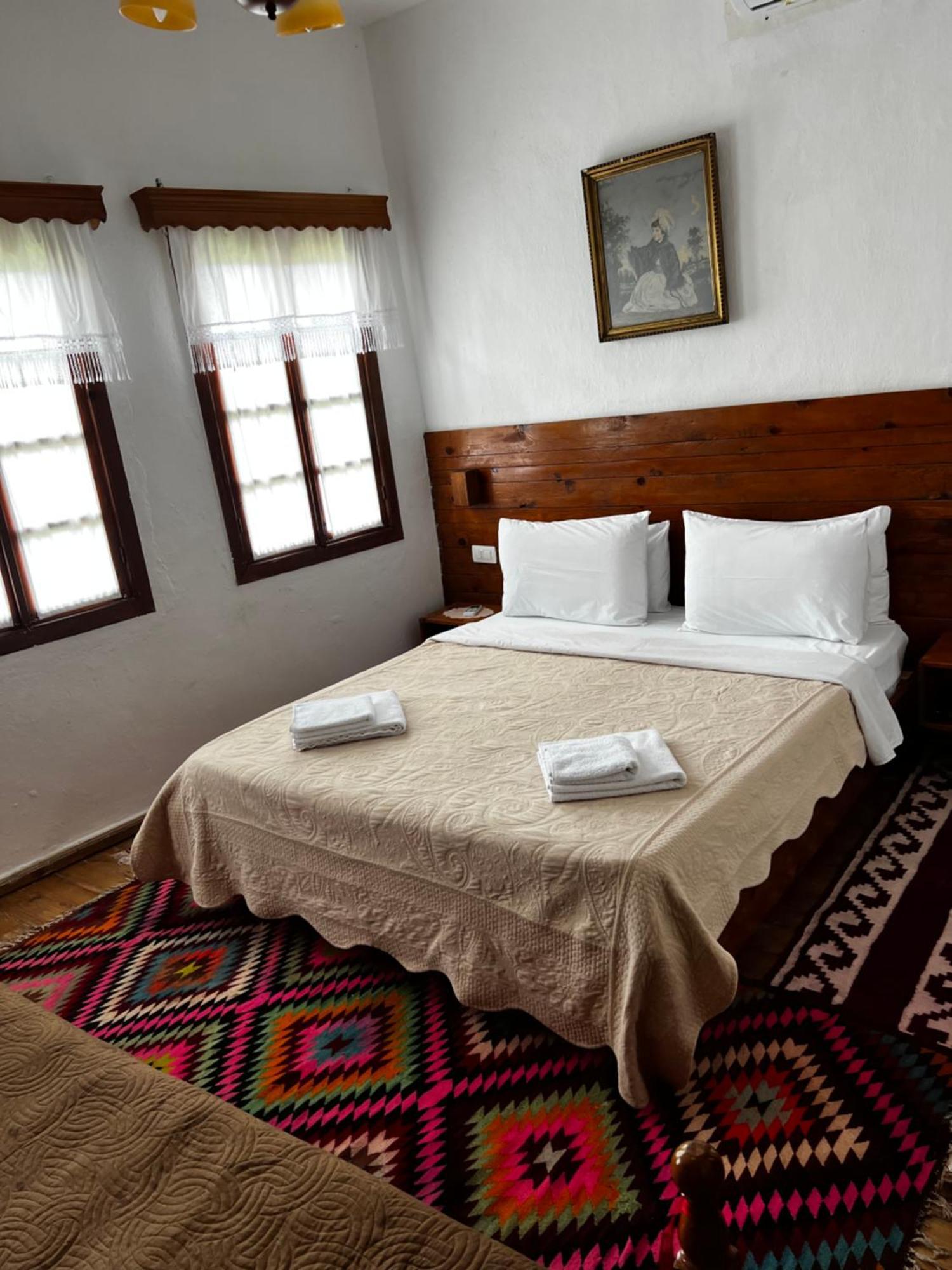 Guest House Salaria Gjirokastër Extérieur photo