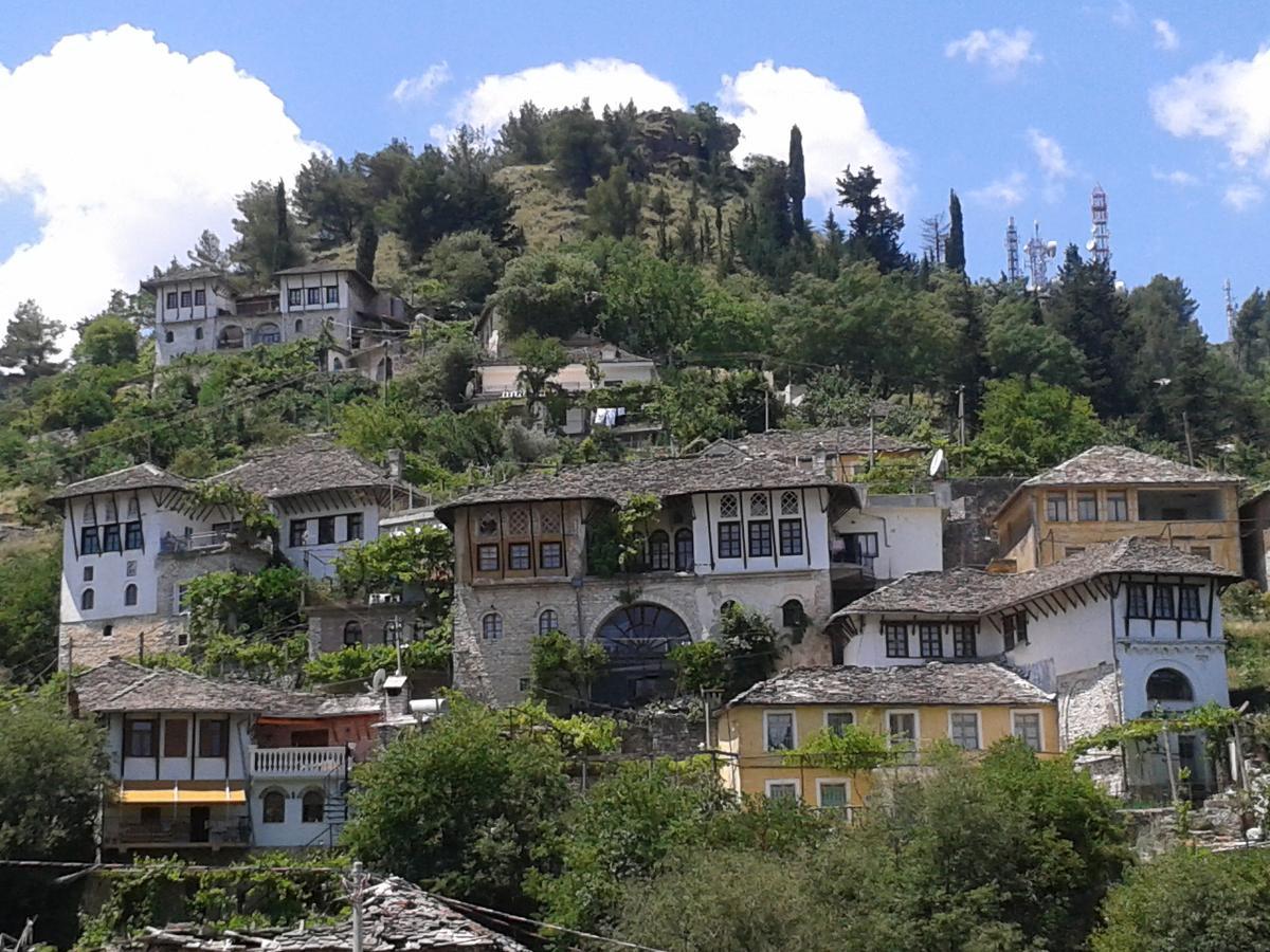 Guest House Salaria Gjirokastër Extérieur photo