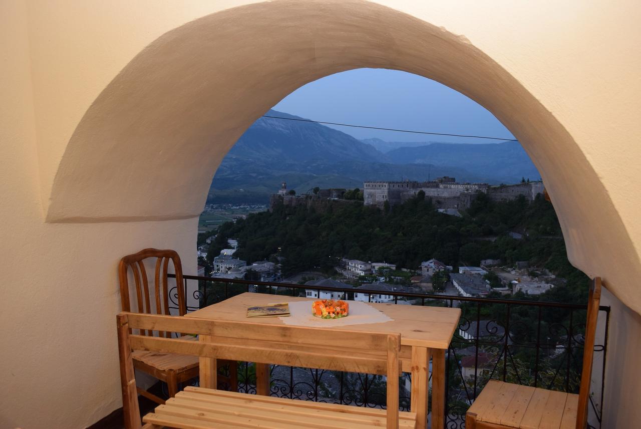 Guest House Salaria Gjirokastër Extérieur photo