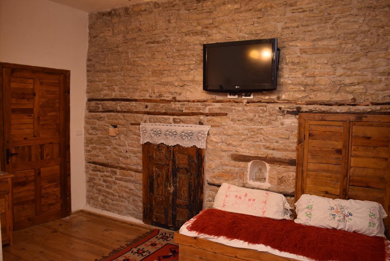 Guest House Salaria Gjirokastër Extérieur photo
